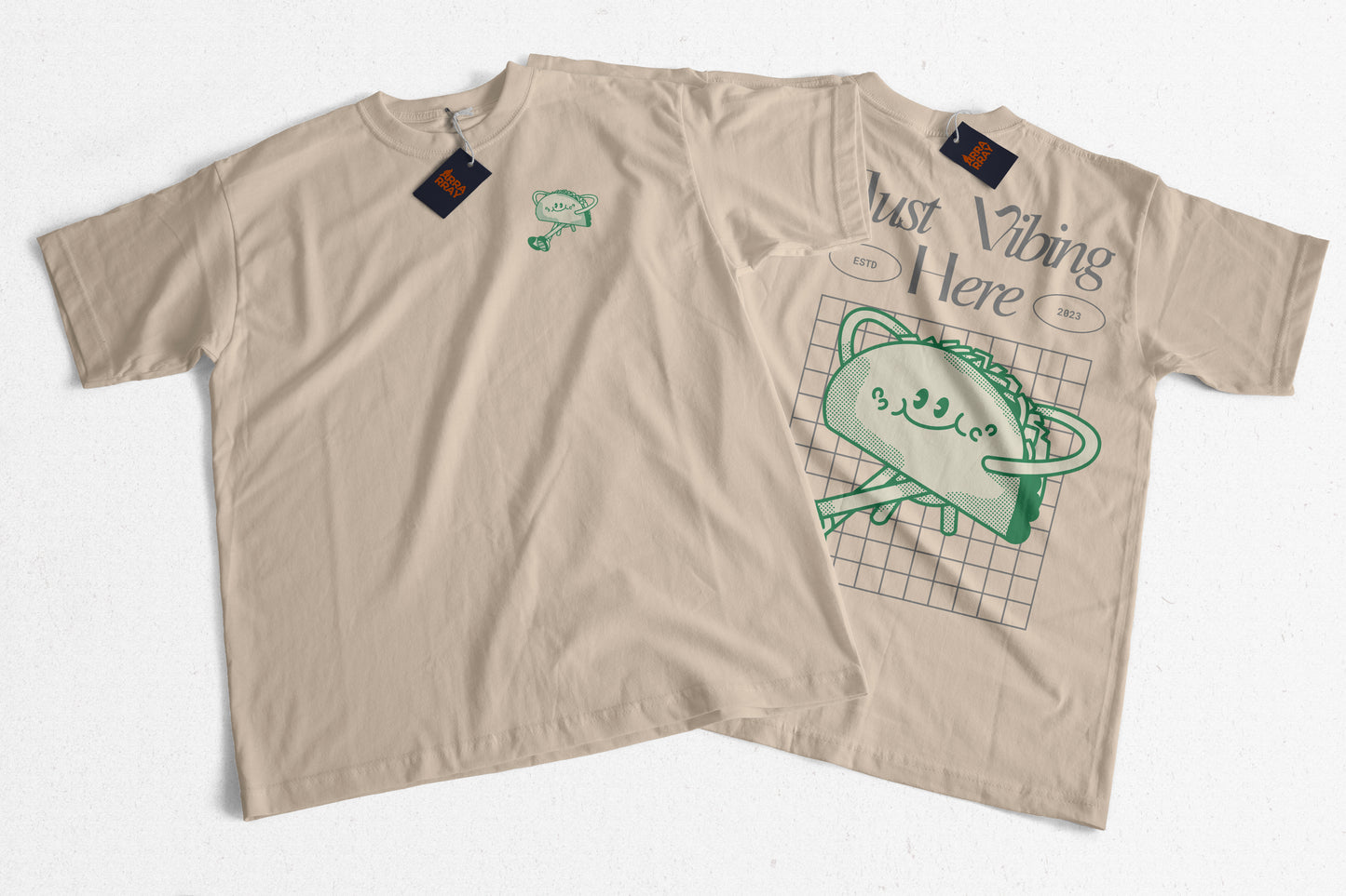 Just vibin here / T shirt