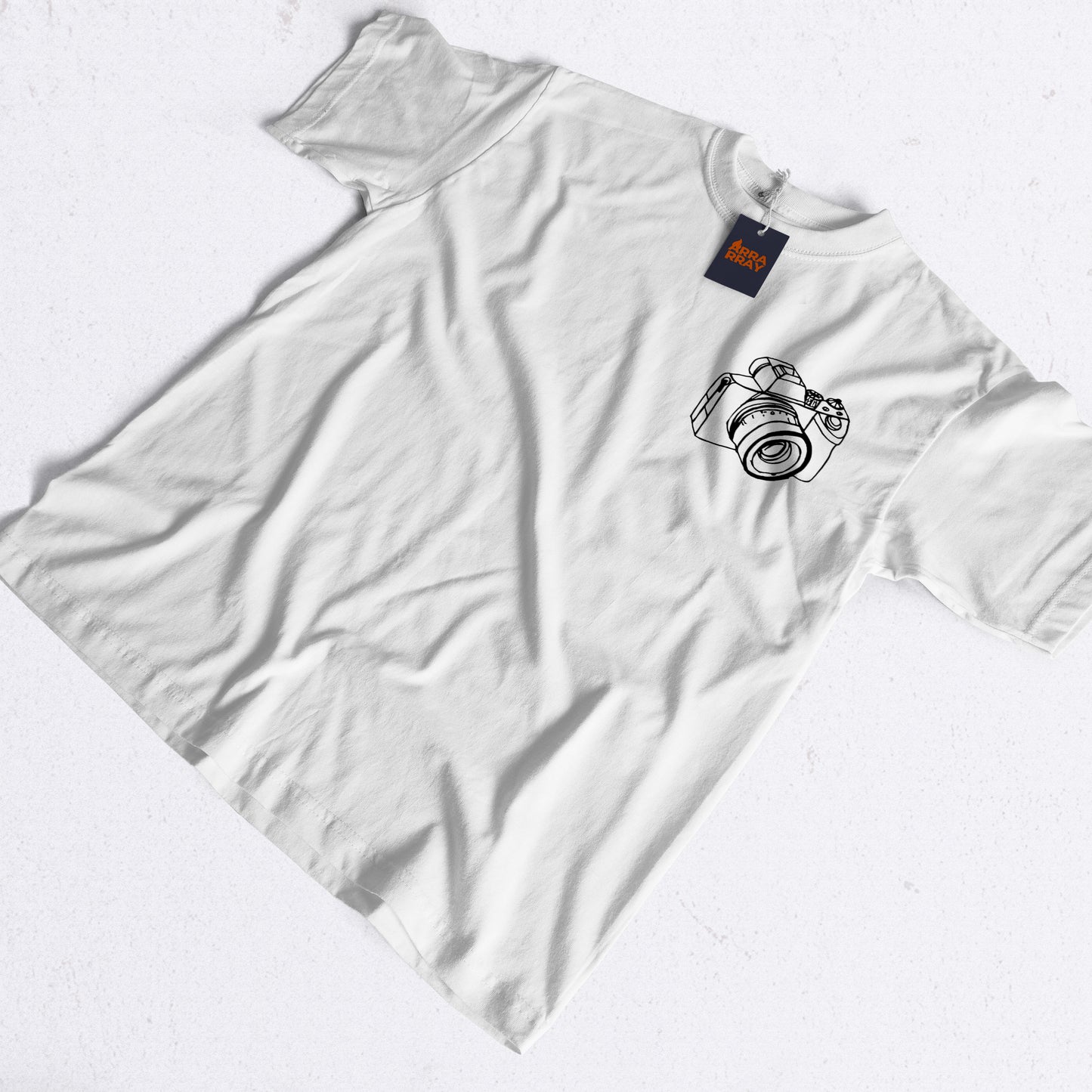 Camera / T shirt